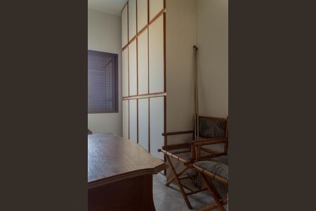 Apartamento para alugar com 156m², 4 quartos e 2 vagasQuarto de Serviço