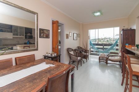 Sala de apartamento para alugar com 2 quartos, 65m² em Glória, Porto Alegre