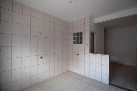 Cozinha  de casa para alugar com 1 quarto, 50m² em Jardim Denise, São Paulo