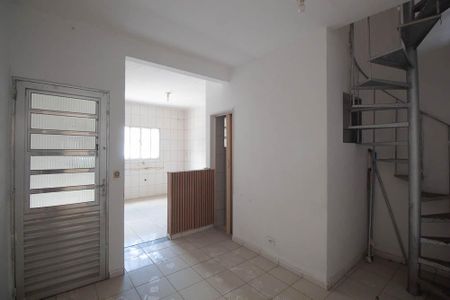 Sala  de casa para alugar com 1 quarto, 50m² em Jardim Denise, São Paulo