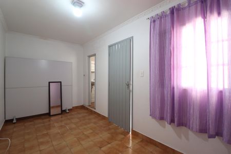 Casa à venda com 112m², 2 quartos e 2 vagasQuarto Edícula