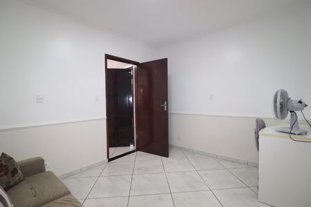 Casa à venda com 112m², 2 quartos e 2 vagasQuarto 2