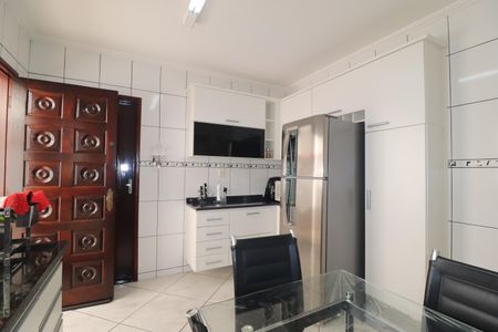 Casa à venda com 112m², 2 quartos e 2 vagasCozinha