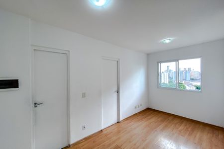 Studio para alugar com 33m², 1 quarto e sem vaga Studio para alugar com 33m², 1 quarto e sem vagaSala