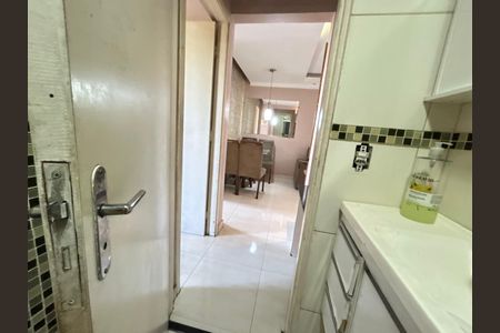 Apartamento para alugar com 50m², 2 quartos e sem vagaBanheiro