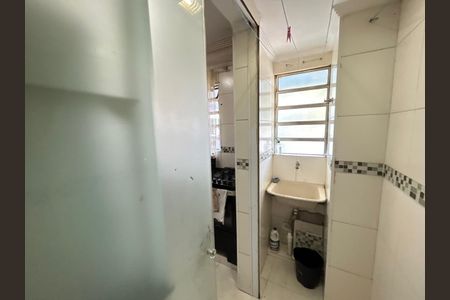 Apartamento para alugar com 50m², 2 quartos e sem vagaÁrea de Serviço