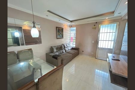 Sala de apartamento para alugar com 2 quartos, 50m² em Jardim Guilhermino, Guarulhos