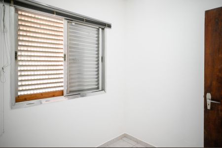 Casa para alugar com 250m², 3 quartos e 2 vagasQuarto 2