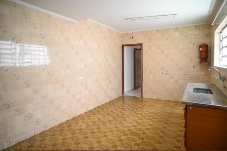 Casa para alugar com 250m², 3 quartos e 2 vagasCozinha