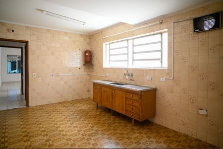 Casa para alugar com 250m², 3 quartos e 2 vagasCozinha