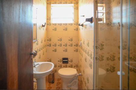 Casa para alugar com 250m², 3 quartos e 2 vagasBanheiro Quarto 1 - Suite