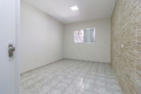 Suíte de casa para alugar com 3 quartos, 200m² em Jardim Mirante, São Paulo