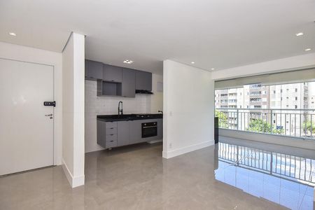 Sala de apartamento para alugar com 3 quartos, 80m² em Parque Assuncao, Taboão da Serra