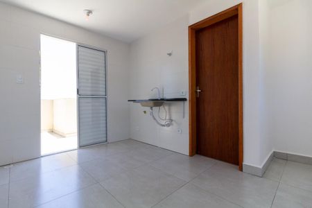 Sala e Cozinha de apartamento para alugar com 1 quarto, 40m² em Vila Ré, São Paulo