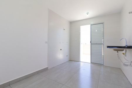 Sala e Cozinha de apartamento para alugar com 1 quarto, 40m² em Vila Ré, São Paulo