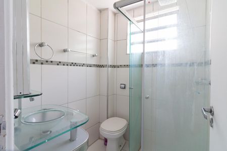 Apartamento para alugar com 74m², 2 quartos e sem vaga Apartamento para alugar com 74m², 2 quartos e sem vagaBanheiro