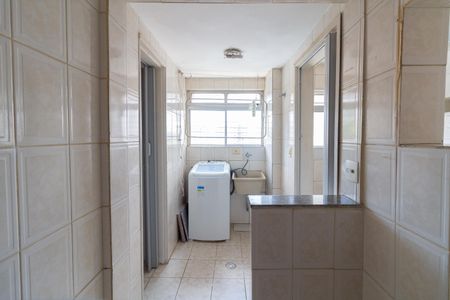 Apartamento para alugar com 74m², 2 quartos e sem vaga Apartamento para alugar com 74m², 2 quartos e sem vagaÁrea de Serviço