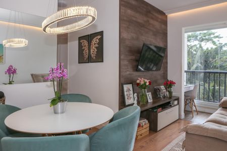 Apartamento à venda com 2 quartos, 48m² em Vila Anastácio, São Paulo