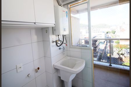 Apartamento para alugar com 59m², 2 quartos e 1 vagaÁrea de Serviço