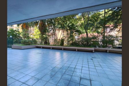 Apartamento à venda com 122m², 4 quartos e 1 vaga Apartamento à venda com 122m², 4 quartos e 1 vagaÁrea comum - Playground