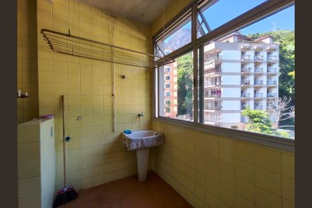 Apartamento à venda com 122m², 4 quartos e 1 vaga Apartamento à venda com 122m², 4 quartos e 1 vagaÁrea de Serviço