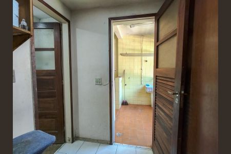 Apartamento à venda com 122m², 4 quartos e 1 vaga Apartamento à venda com 122m², 4 quartos e 1 vagaQuarto de Serviço