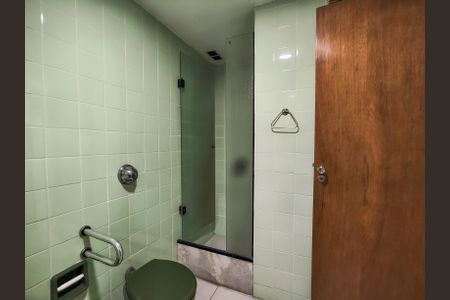 Apartamento à venda com 122m², 4 quartos e 1 vaga Apartamento à venda com 122m², 4 quartos e 1 vagaBanheiro Corredor