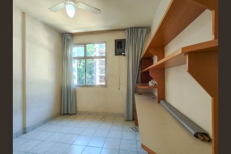 Apartamento à venda com 122m², 4 quartos e 1 vaga Apartamento à venda com 122m², 4 quartos e 1 vagaQuarto 3