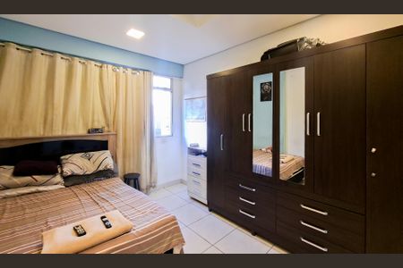 Quarto de apartamento à venda com 3 quartos, 117m² em Centro, Belo Horizonte