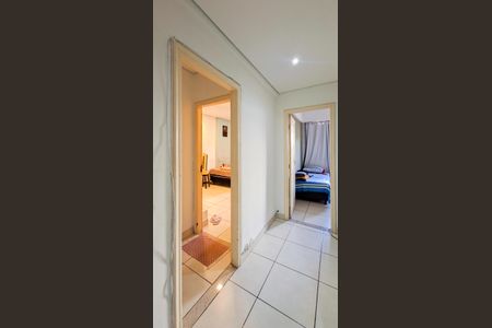 Corredor de apartamento à venda com 3 quartos, 117m² em Centro, Belo Horizonte