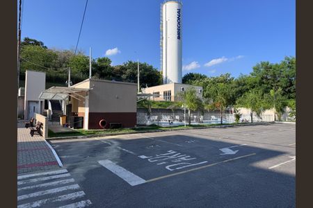 Apartamento à venda com 43m², 2 quartos e 1 vaga Apartamento à venda com 43m², 2 quartos e 1 vagaÁrea Comum