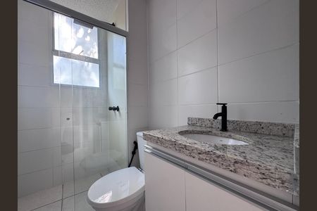 Apartamento à venda com 43m², 2 quartos e 1 vaga Apartamento à venda com 43m², 2 quartos e 1 vagaBanheiro