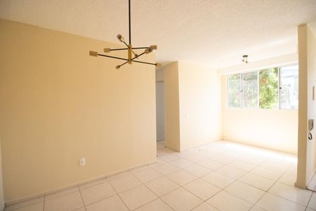 Sala de apartamento à venda com 2 quartos, 43m² em Curicica, Rio de Janeiro