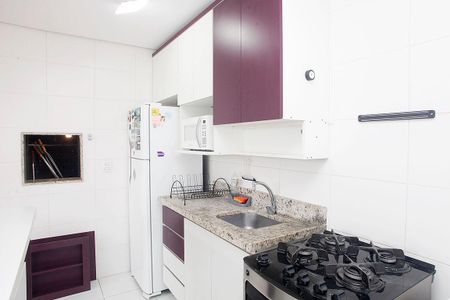 Apartamento à venda com 63m², 2 quartos e 2 vagasCozinha + Área de Serviço