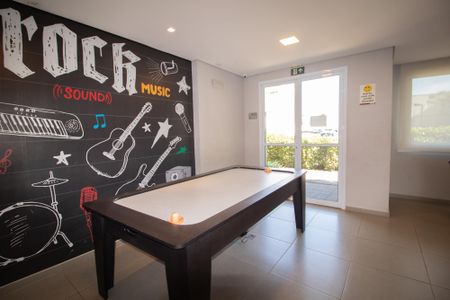 Apartamento para alugar com 64m², 2 quartos e 1 vagaÁrea comum