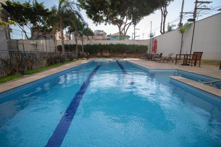 Apartamento para alugar com 64m², 2 quartos e 1 vagaÁrea comum - Piscina
