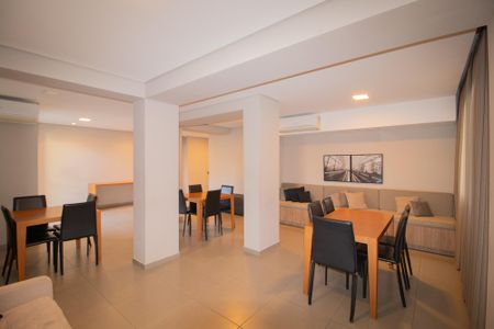 Apartamento para alugar com 64m², 2 quartos e 1 vagaÁrea comum - Salão de festas