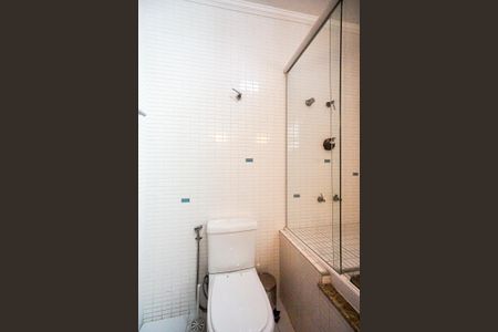 Casa para alugar com 140m², 3 quartos e 2 vagasBanheiro da suíte