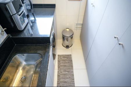 Apartamento à venda com 69m², 2 quartos e 1 vaga Apartamento à venda com 69m², 2 quartos e 1 vagaÁrea de Serviço