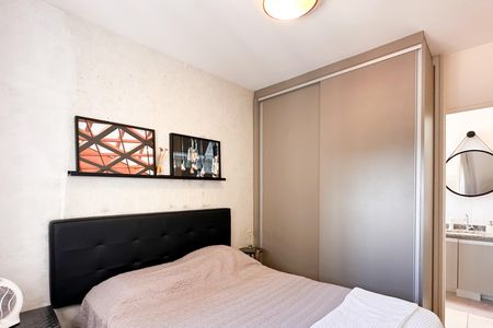 Apartamento para alugar com 64m², 2 quartos e 1 vagaSuíte 