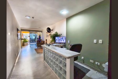 Apartamento para alugar com 143m², 3 quartos e 1 vagaFachada e portaria