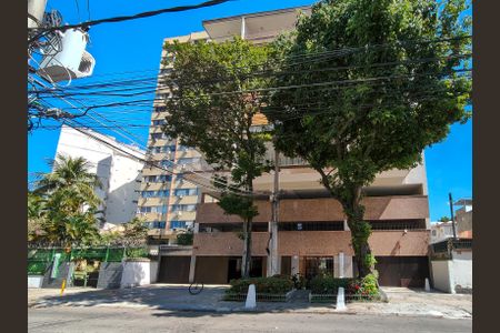 Apartamento para alugar com 143m², 3 quartos e 1 vagaFachada e portaria