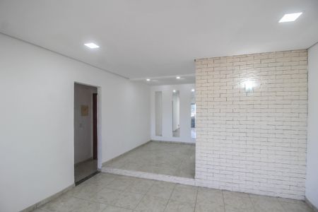 Sala de casa para alugar com 2 quartos, 90m² em Parque Santa Amelia, Belford Roxo