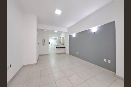 Apartamento à venda com 42m², 1 quarto e sem vagaSala/Quarto 