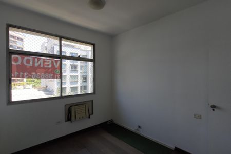 Apartamento para alugar com 100m², 4 quartos e 1 vagaQuarto 3
