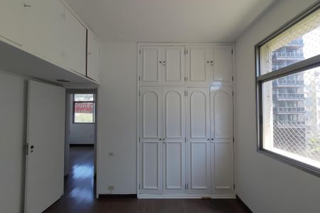 Apartamento para alugar com 100m², 4 quartos e 1 vagaQuarto Suíte