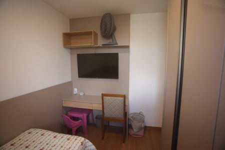 Apartamento à venda com 75m², 3 quartos e 2 vagasQuarto