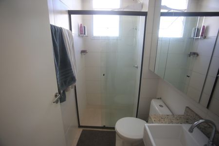 Apartamento à venda com 75m², 3 quartos e 2 vagasBanheiro