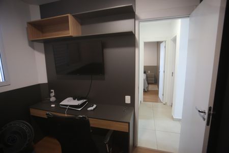 Apartamento à venda com 75m², 3 quartos e 2 vagasQuarto 2