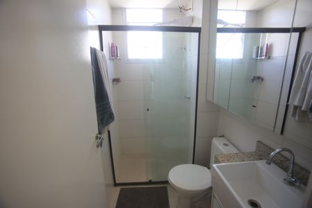 Apartamento à venda com 75m², 3 quartos e 2 vagasBanheiro